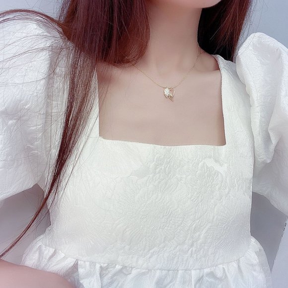 NEW 14K Gold Plated Diamond Angel Wing Necklace - Picture 3 of 9